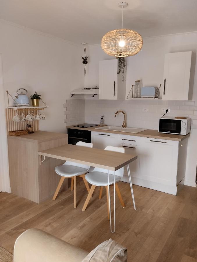 Perle Rare, Appartement Paisible Et Cosy Lamballe Exterior foto