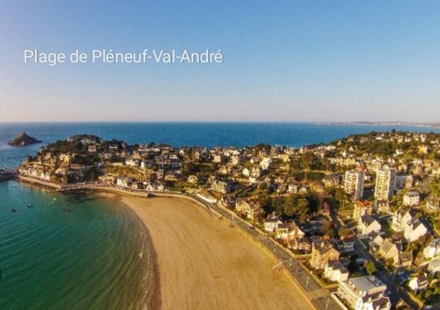 Perle Rare, Appartement Paisible Et Cosy Lamballe Exterior foto